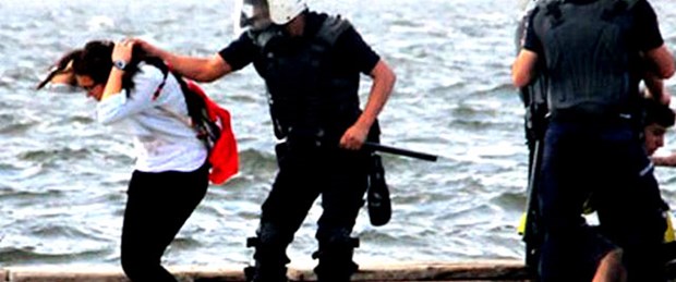 O polislere ceza yolda