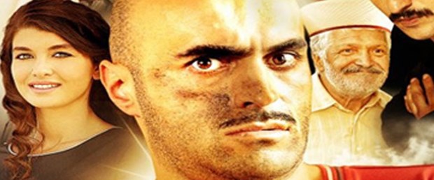 Oğluna küfür edilen filmden şikayetçi