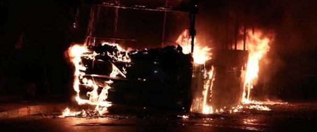 Okmeydanı'nda otobüsüne molotoflu saldırı