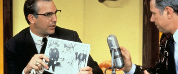 Oliver Stone'un başyapıtı CNBC-e'de