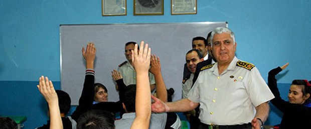 'Org. Özel'in ziyaret ettiği okul cemaatin değil'
