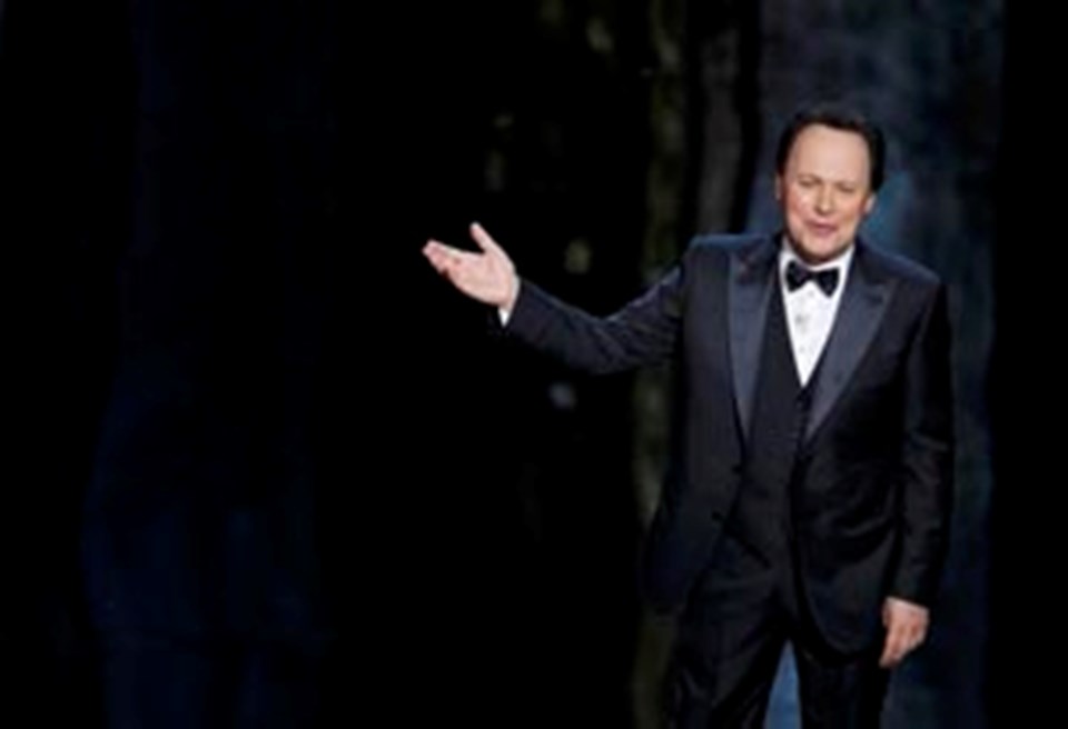 Gecenin sunuculuğunu Billy Crystal yaptı.