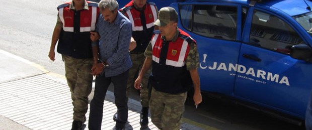 Otobüsten cephanelik çıktı