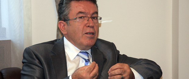 Özcan'dan üniversite harcına Çin örneği!