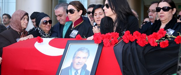 Özok son yolculuğuna uğurlandı