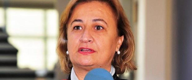 'Pantolonu Emine Ülker Tarhan engelledi'