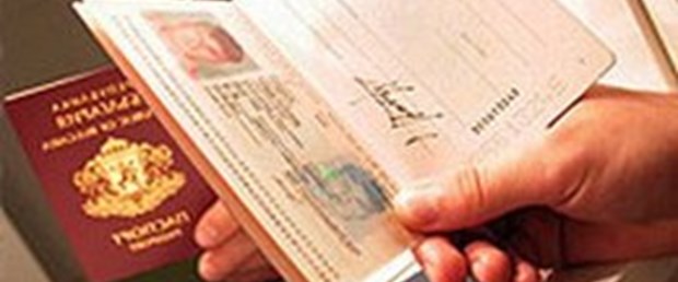 Pasaportlar yeniden değişiyor
