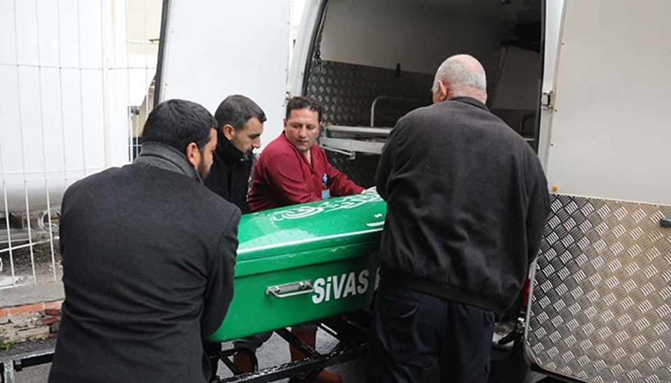 Eşi Metin'in cezaevine girmesinin ardından Leyla Avcı'nın kayınpederi ve çocukları ile birlikte Elazığ'a taşınarak burada yaşamaya başladığı belirtildi