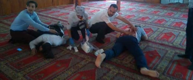 pendik esenyalı merkez cami bıçaklama260617.jpeg