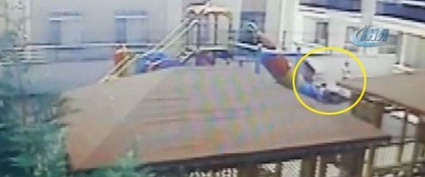 Pendik'te parkta oynayan çocuğa ateş eden zanlı için istenen ceza Pendik'te parkta oynayan çocuğa ateş eden zanlı için istenen ceza