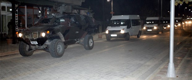 PKK okul müdürü ve öğretmen kaçırdı