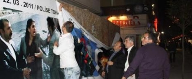 Polis MHP afişine izin vermedi
