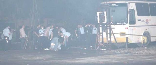 Polis otobüsünde biber gazı bombası patladı