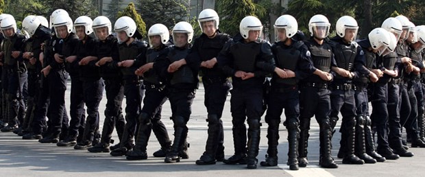 Polislere askerlik müjdesi