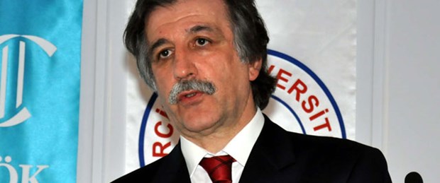 Rektörün ‘Sneijder’ isyanı