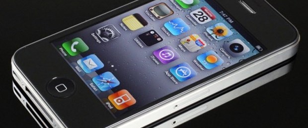 Samsung'tan iPhone 4S'e dava