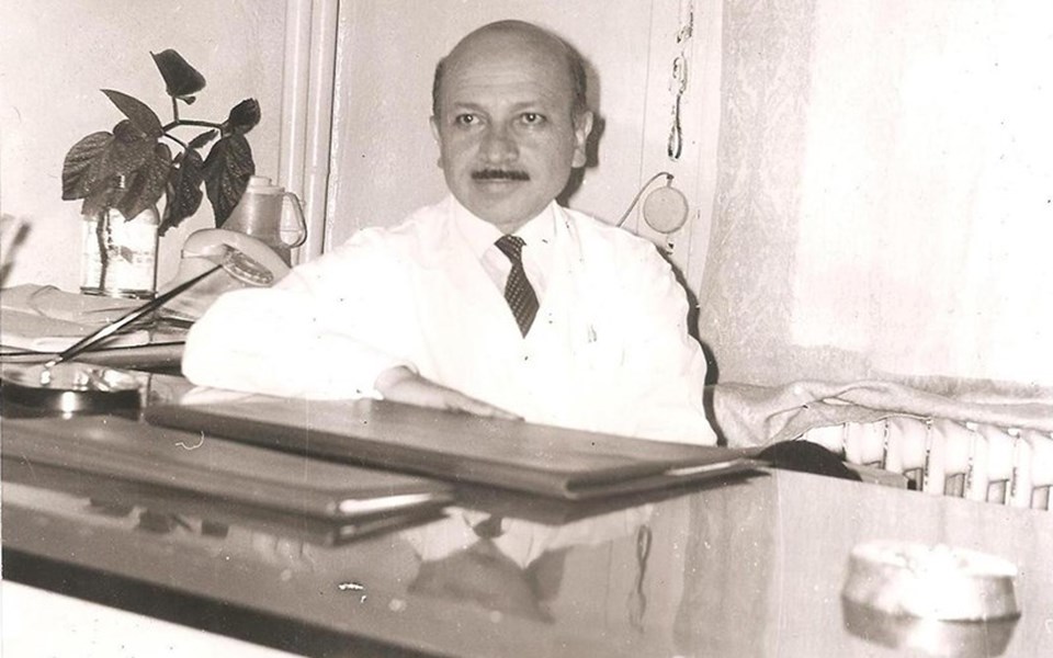 Sare Davutoğlu'nun amcası Kamil Özgür