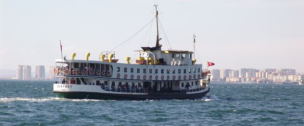 izmir vapur.jpg