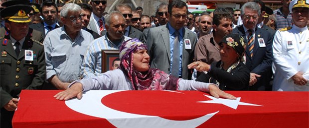 Şehitler Kürtçe ağıtlarla