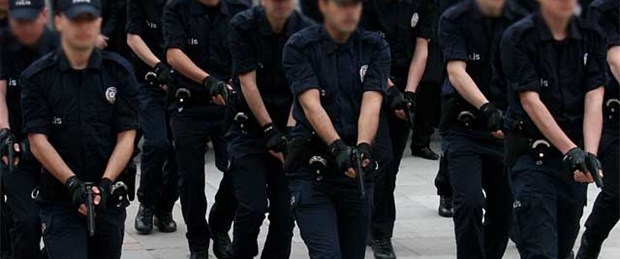 Sendikalı 6 polise ihraç