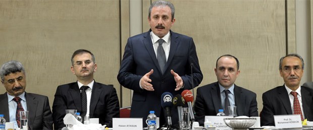 Şentop: Başkanlıkta ısrarcı olmayız