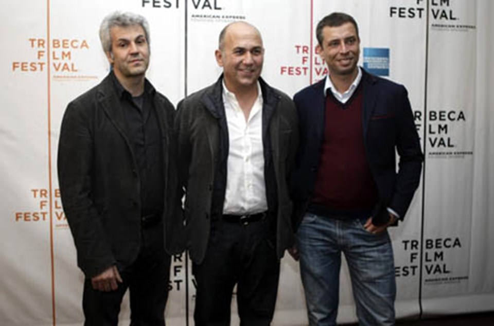 Filmin ilk gösterimine Özpetek, senarist Ivan Cotreno (Sağda) ve yapımcı Domenico Procacci (Solda) ile katıldı.