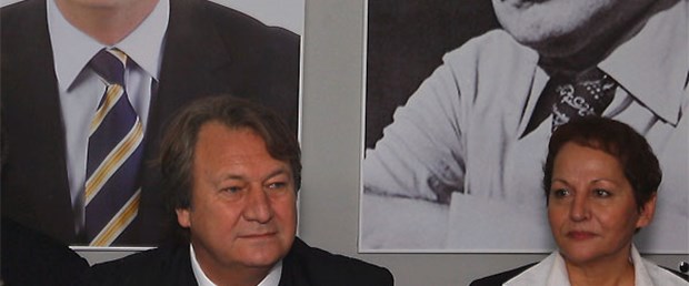 Sezer'den CHP'nin 'çarşaf açılımı'na tepki