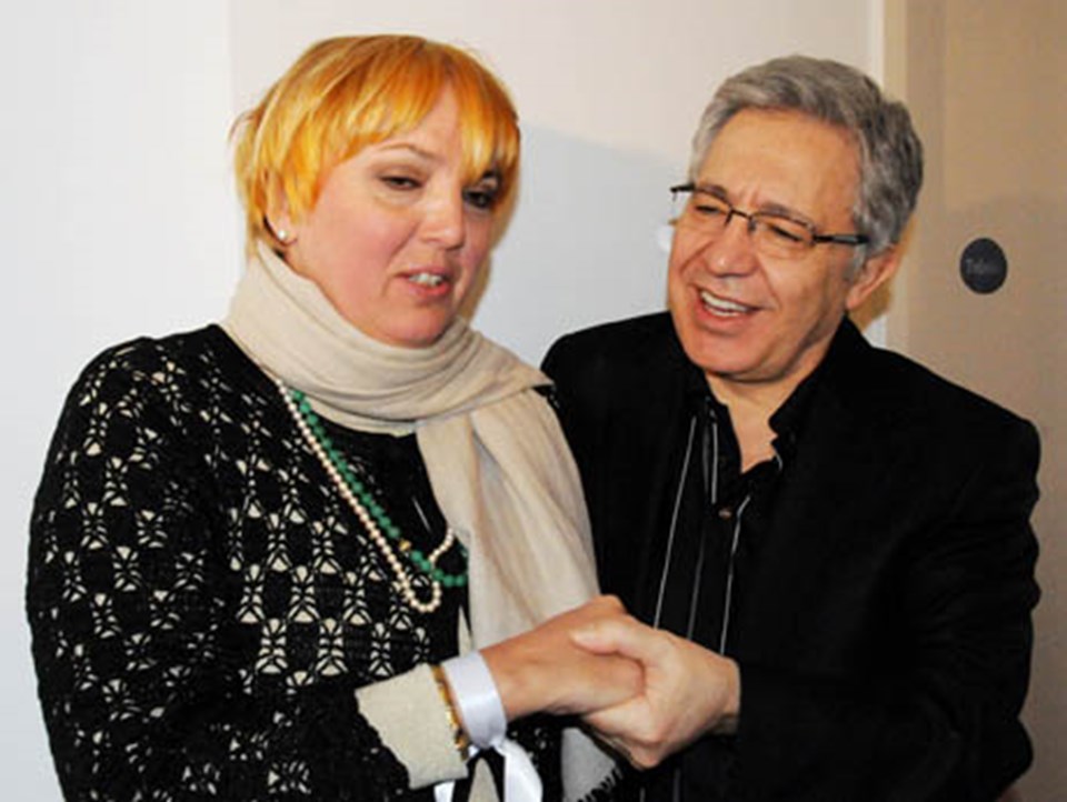Livaneli Yeşiller Partisi Eş Başkanı Claudia Roth ile...