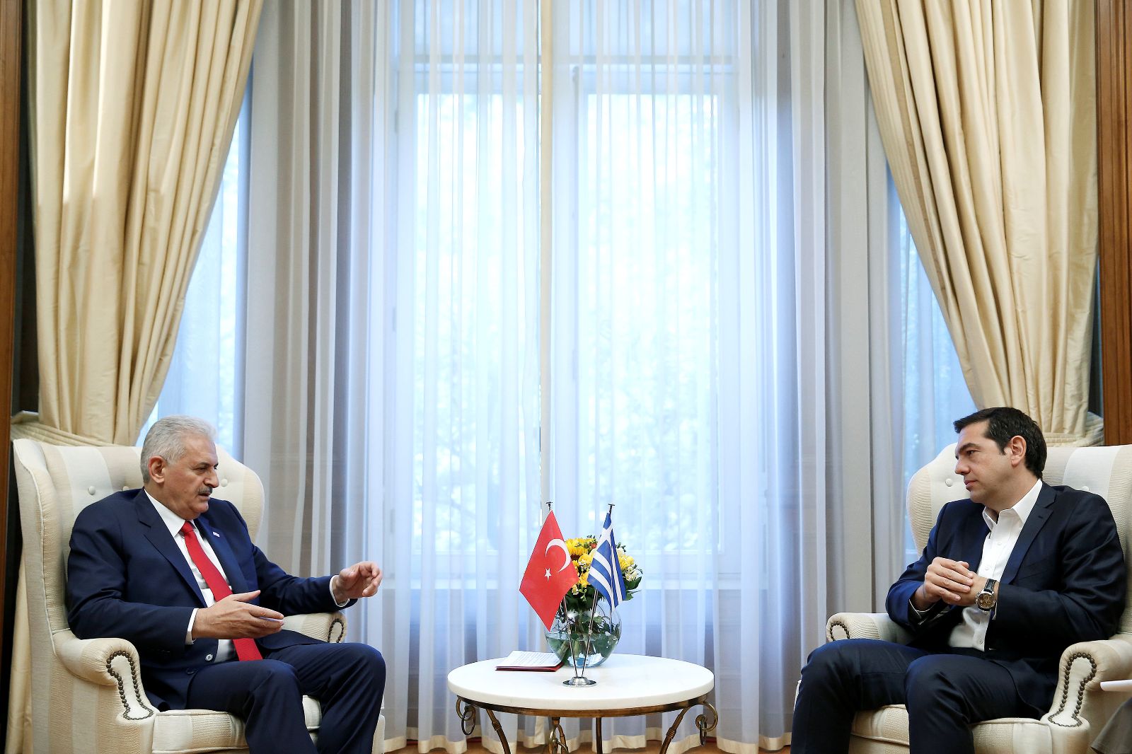 BAŞBAKAN YILDIRIM: Ege'deki gerginlikten rahatsızız