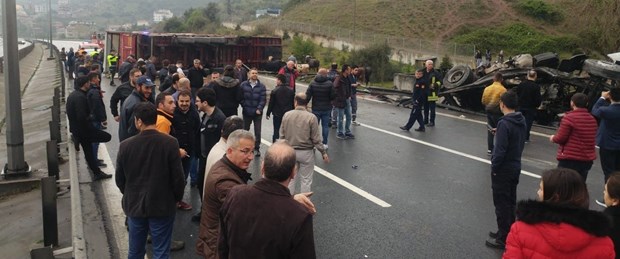kocaeli tır devrildi.jpg