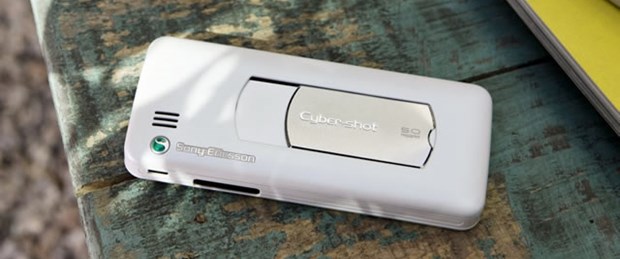 Sony Ericsson yeşil olma hedefinde