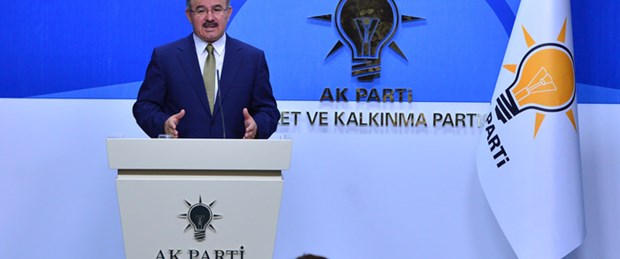 'Sosyal medyaya yasak yok, düzenleme şart'