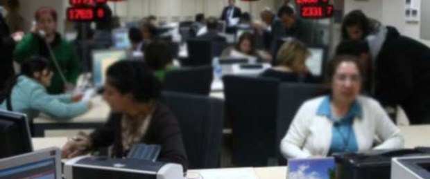 Sözleşmeliler ne zaman kadroya geçirilecek?
