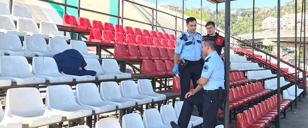 Stadın koltuklarında ölü bulundu ile ilgili görsel sonucu