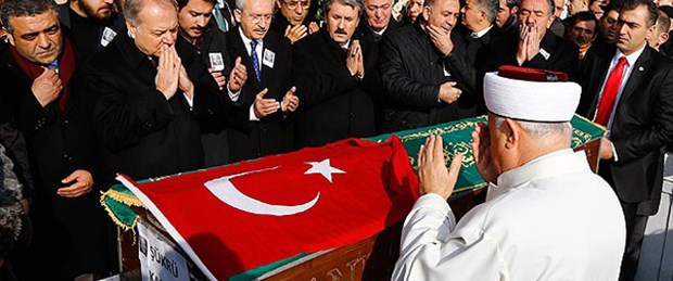 Şükrü Karaca’ya veda