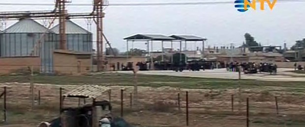 Suriye'den gelen kurşun öğretmeni yaraladı