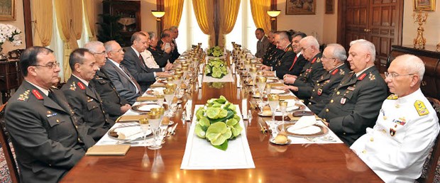 Terfilere ‘Balyoz’ indi