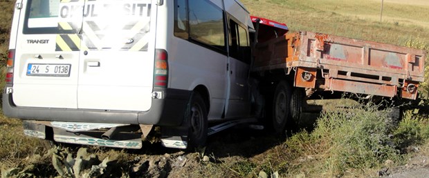 Trabzon ve Sivas'ta trafik kazası: 4 ölü, 32 yaralı
