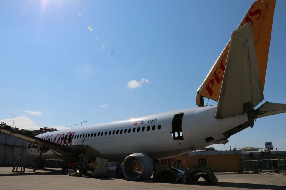 Trabzon'da pistten çıkan uçağın iç bölümündeki söküm işlemleri tamamlandı 1 Haberler Son Dakika Havacılık Haberleri | Türk Hava Yolları, Pegasus, Sunexpress, Corendon, Havacılık, Havayolları, Havalimanları, Havaalanları, THY, Hostes, Pilot, Uçak, Kabin memuru, SHGM, DHMİ ,NHl4h14uwUafO86kd60l g