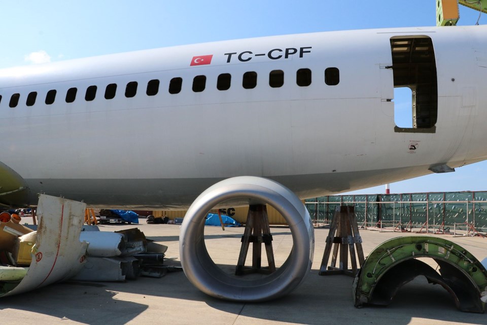 Trabzon'da pistten çıkan uçağın iç bölümündeki söküm işlemleri tamamlandı 3 Haberler Son Dakika Havacılık Haberleri | Türk Hava Yolları, Pegasus, Sunexpress, Corendon, Havacılık, Havayolları, Havalimanları, Havaalanları, THY, Hostes, Pilot, Uçak, Kabin memuru, SHGM, DHMİ