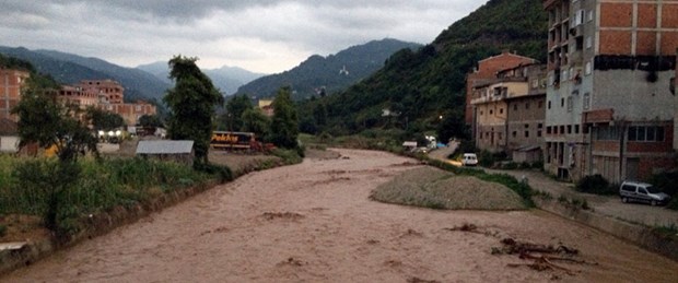 Trabzon'da sel: 1 ölü, 1 kayıp