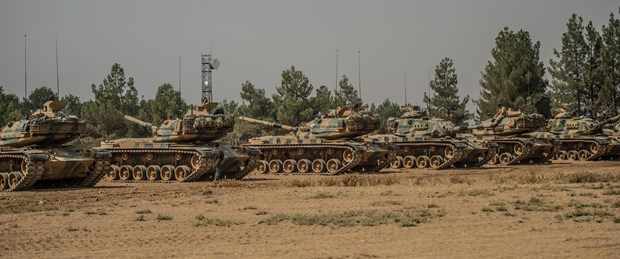 sınıra tank sevkiyatı.jpg