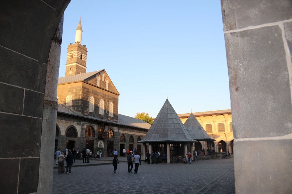 DİYARBAKIR