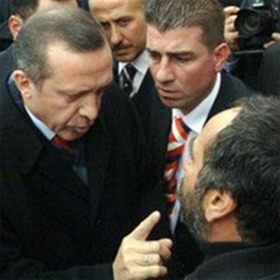 Mersinli çiftçi Kemal Öncel, beş yıl önce Başbakan Erdoğan'ı protesto etmiş ve Erdoğan'dan "ananı da al git" karşılığını almıştı.