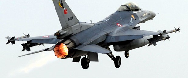 Türk jetlerinden Rus uçağına takip
