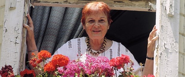 türkan saylan.jpg