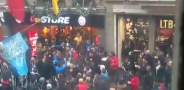 İstiklal Caddesi'ndeki GS Store'a saldırı