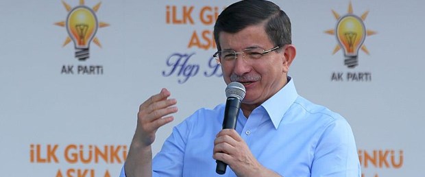 davutoğlu-akparti-izmir241015.jpg