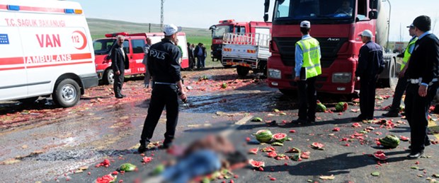 Van'da trafik kazası: 6 ölü