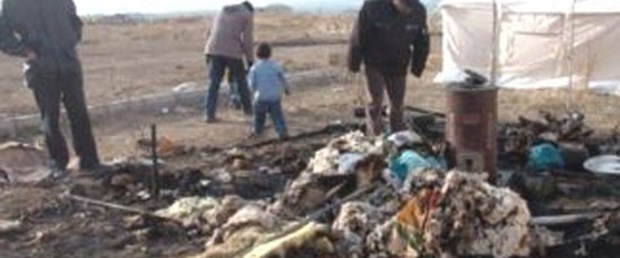 Van'da yine çadır yangını